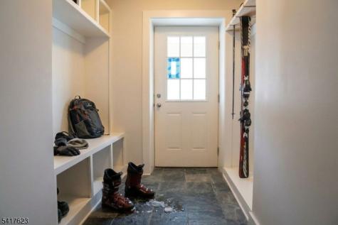 10 Alpine Trail Vernon NJ 07462