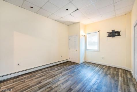 1754 County Road 565 Vernon NJ 07461