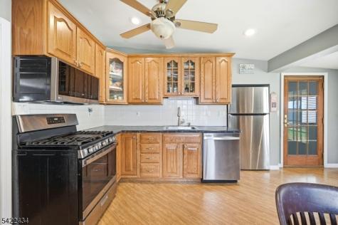 96 Carey Avenue Butler NJ 07405