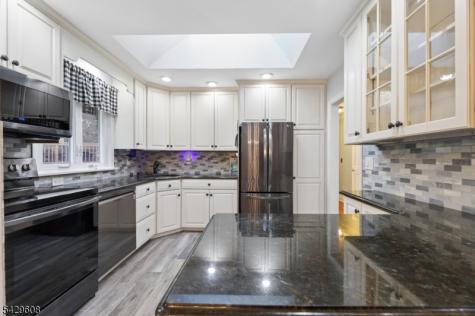 97 Ramapo Hills Boulevard Oakland NJ 07436