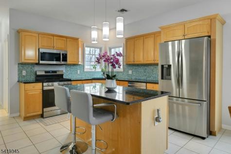 123 N Livingston Avenue Livingston NJ 07039