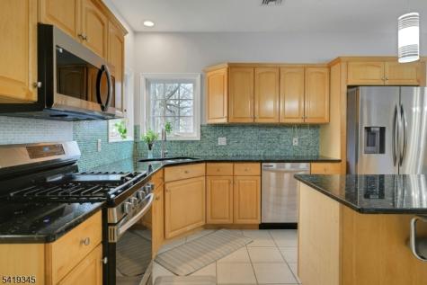 123 N Livingston Avenue Livingston NJ 07039