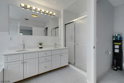 123 N Livingston Avenue Livingston NJ 07039