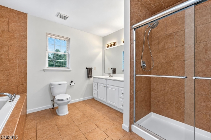587 Greenbrook Road North Plainfield NJ 07063