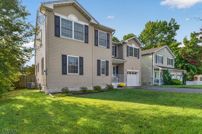 587 Greenbrook Road North Plainfield NJ 07063