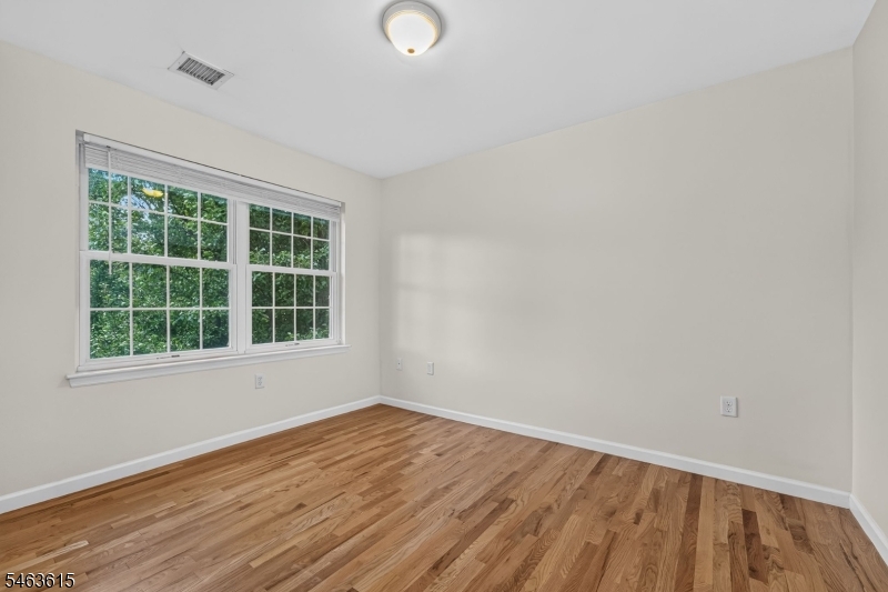 587 Greenbrook Road North Plainfield NJ 07063