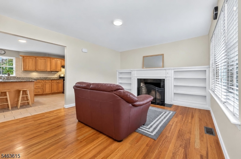 587 Greenbrook Road North Plainfield NJ 07063
