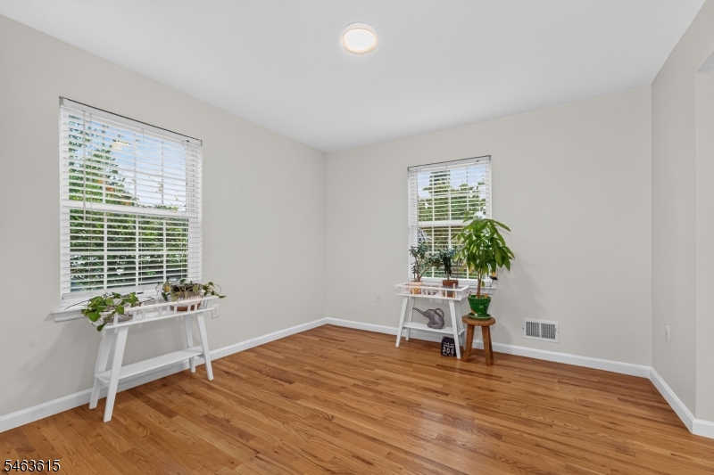 587 Greenbrook Road North Plainfield NJ 07063