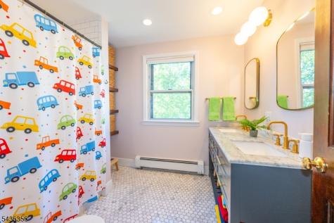 156 Lincoln Street Montclair NJ 07042
