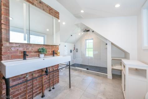 156 Lincoln Street Montclair NJ 07042