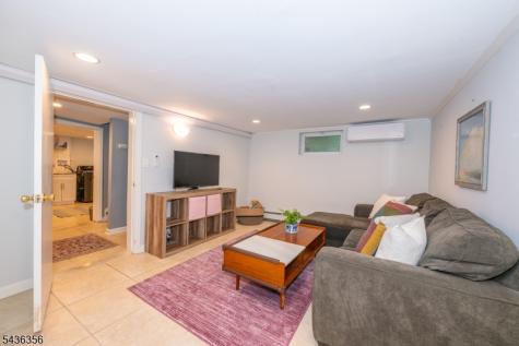 156 Lincoln Street Montclair NJ 07042