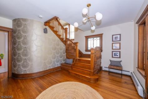 156 Lincoln Street Montclair NJ 07042
