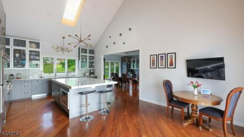 17 Nottingham Way Warren NJ 07059