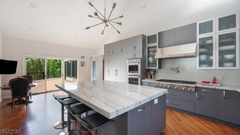17 Nottingham Way Warren NJ 07059