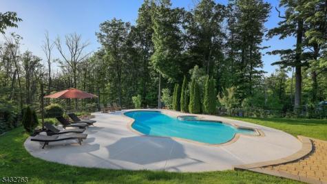17 Nottingham Way Warren NJ 07059