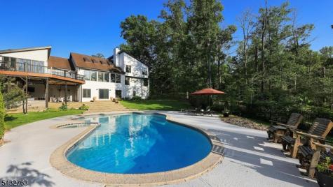 17 Nottingham Way Warren NJ 07059