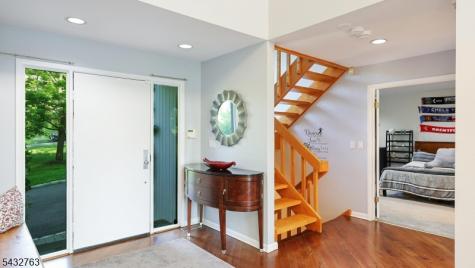 17 Nottingham Way Warren NJ 07059