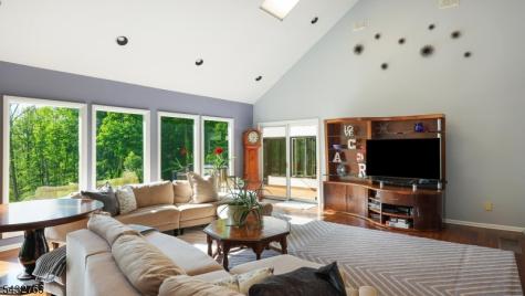 17 Nottingham Way Warren NJ 07059