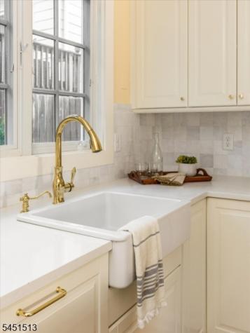 88 Lawrence Avenue West Orange NJ 07052