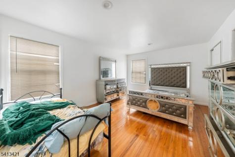 853 Rebecca Place Elizabeth NJ 07201