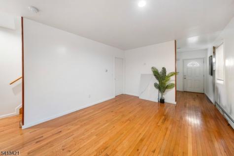 853 Rebecca Place Elizabeth NJ 07201