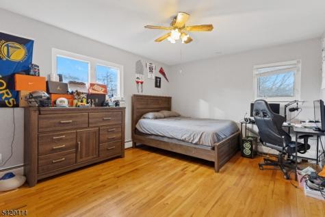 8 Curtis Drive Lincoln Park NJ 07035