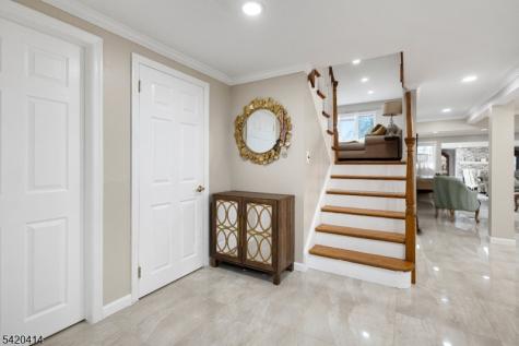 8 Curtis Drive Lincoln Park NJ 07035