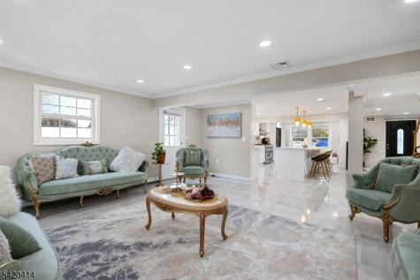 8 Curtis Drive Lincoln Park NJ 07035