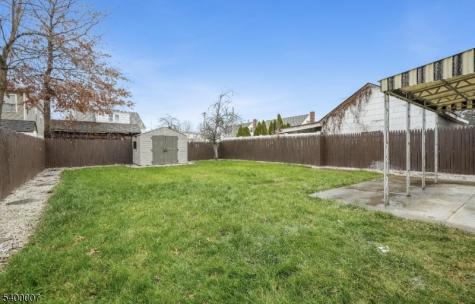 731 Essex Avenue Linden NJ 07036