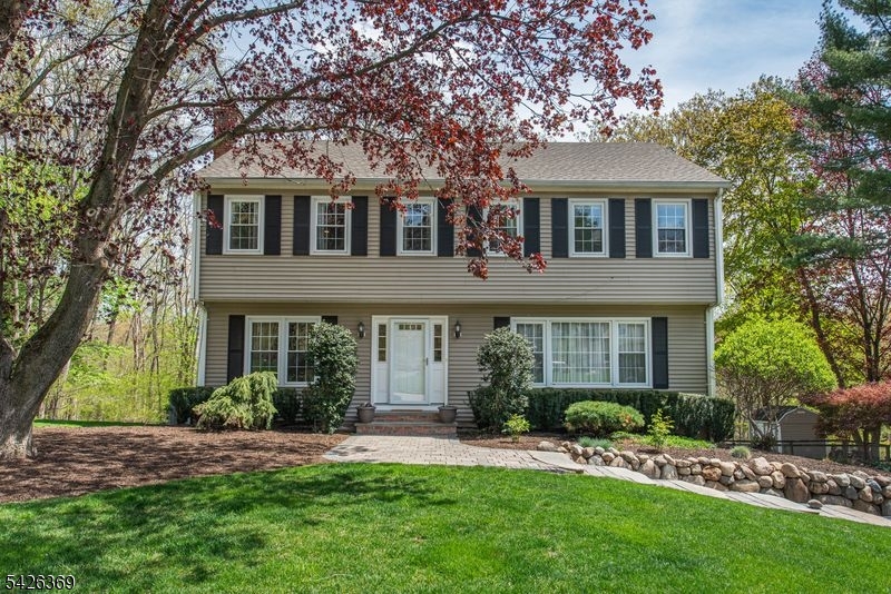 19 Bedford Road Mahwah NJ 07430