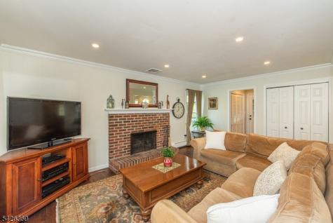 19 Bedford Road Mahwah NJ 07430
