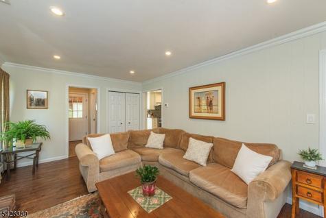 19 Bedford Road Mahwah NJ 07430