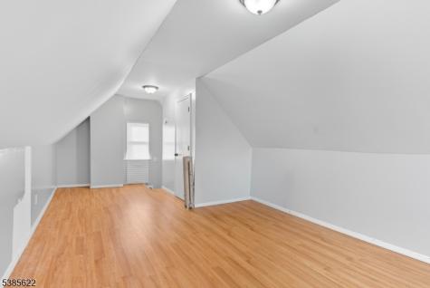 19 Dodd Terrace East Orange NJ 07017