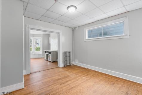 19 Dodd Terrace East Orange NJ 07017