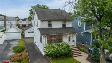 114 Ellington Street East Orange NJ 07017