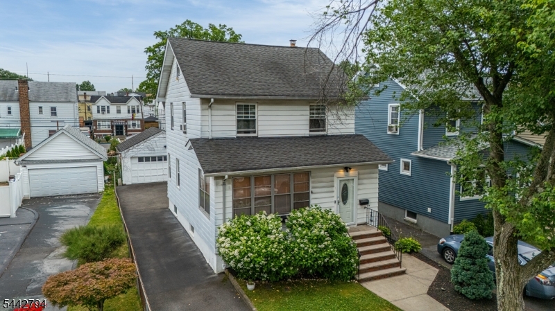 114 Ellington Street East Orange NJ 07017