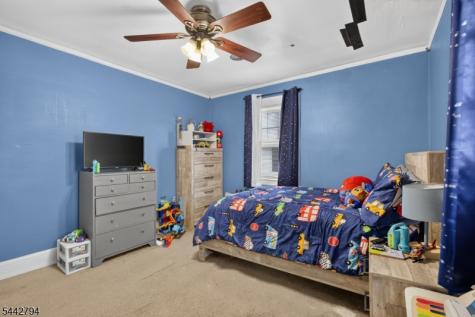 114 Ellington Street East Orange NJ 07017