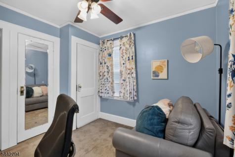 114 Ellington Street East Orange NJ 07017