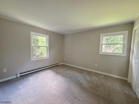 14 Orchard Street Newton NJ 07860