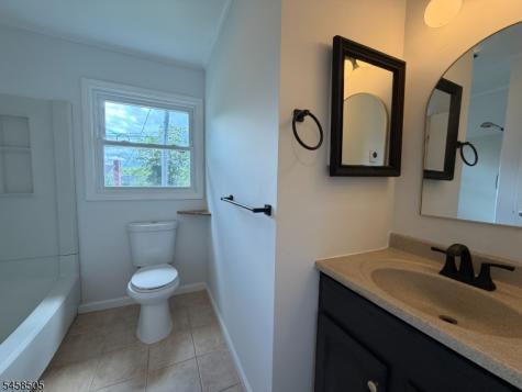 14 Orchard Street Newton NJ 07860
