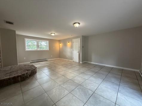 14 Orchard Street Newton NJ 07860