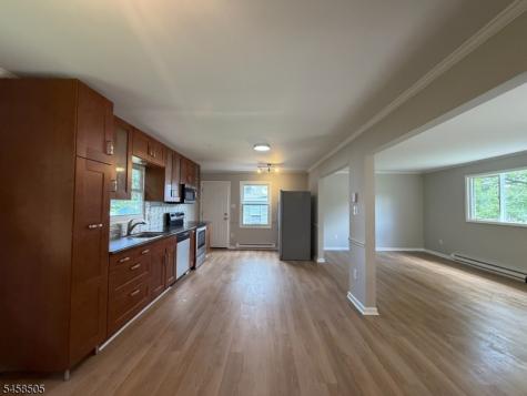 14 Orchard Street Newton NJ 07860