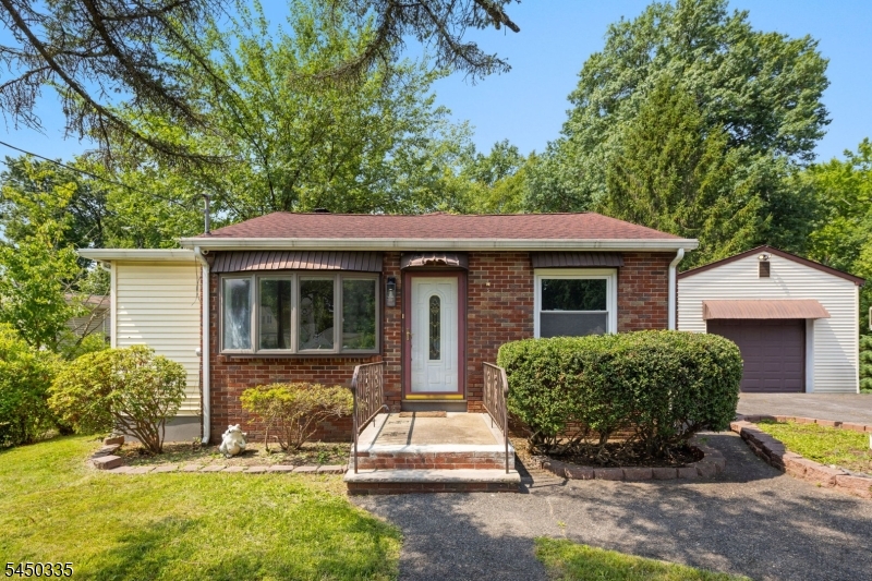 618 Wood Avenue North Brunswick NJ 08902