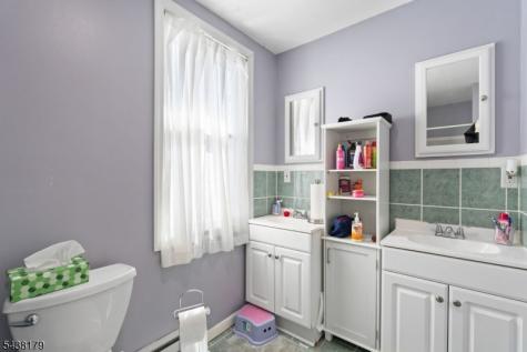726 14TH Avenue Paterson NJ 07504