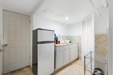 726 14TH Avenue Paterson NJ 07504