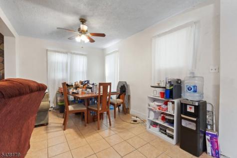 726 14TH Avenue Paterson NJ 07504