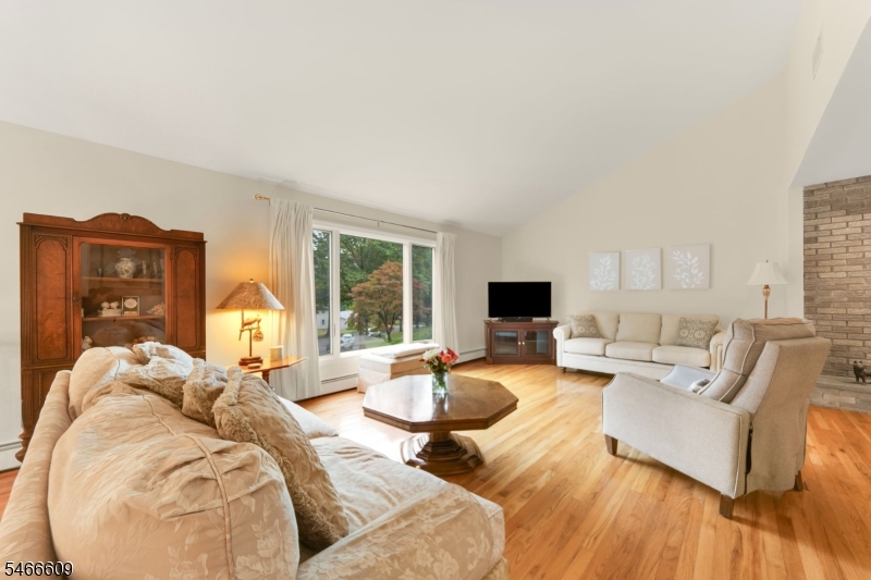 10 Edward Circle Montville NJ 07045