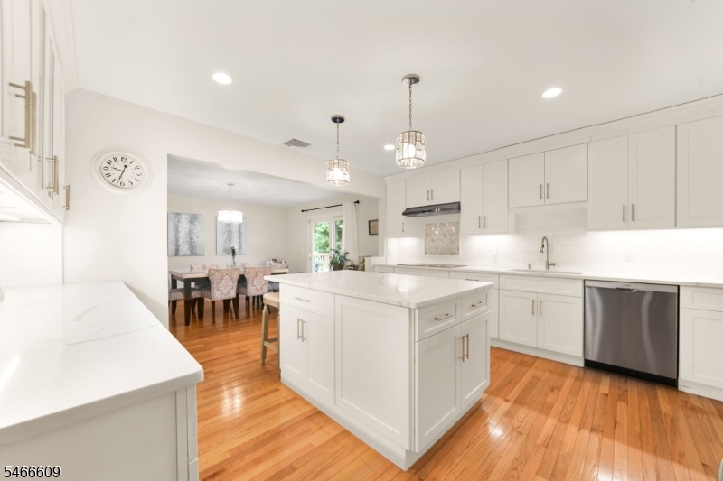 10 Edward Circle Montville NJ 07045