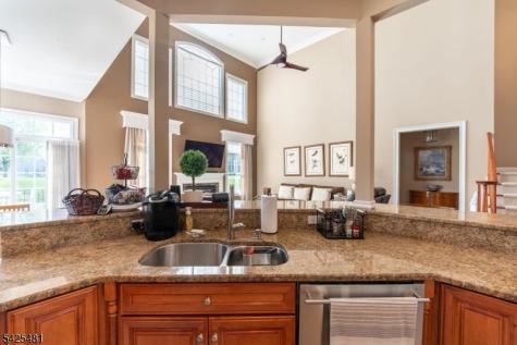 19 Betsy Ross Drive Warren NJ 07059