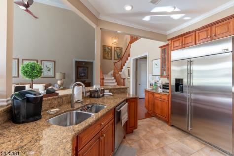 19 Betsy Ross Drive Warren NJ 07059